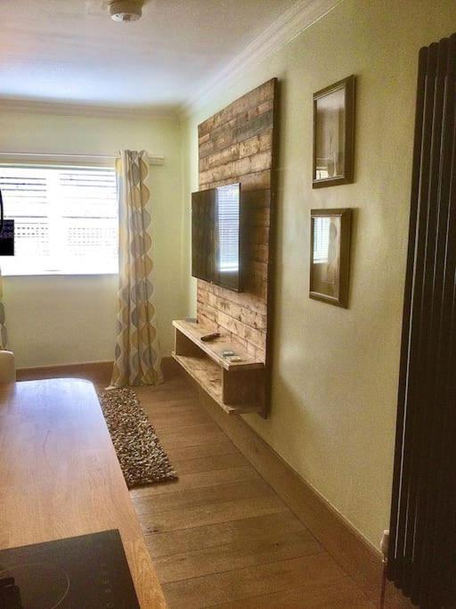 Henwick House Beautiful Flat,Private Parking, Short Walk To Town Apartment Ludlow Ngoại thất bức ảnh